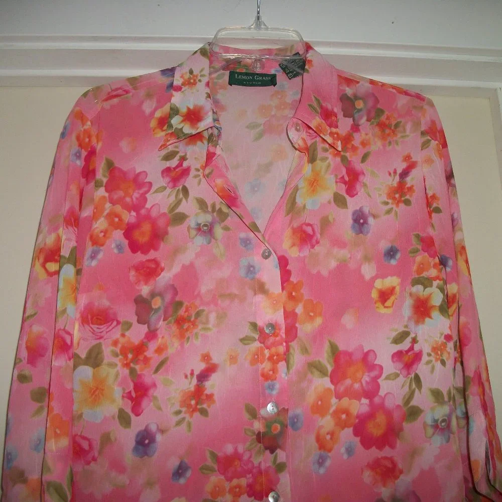 BARBIECORE PRETTY IN PINK BOHO COLORS FLORAL TEXTURE BL M